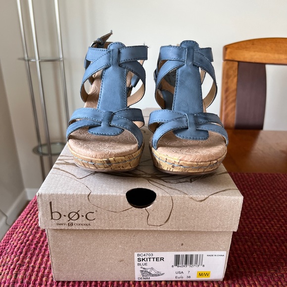 B.O.C Born Concept Skitter Wedge Sandals - Picture 2 of 9